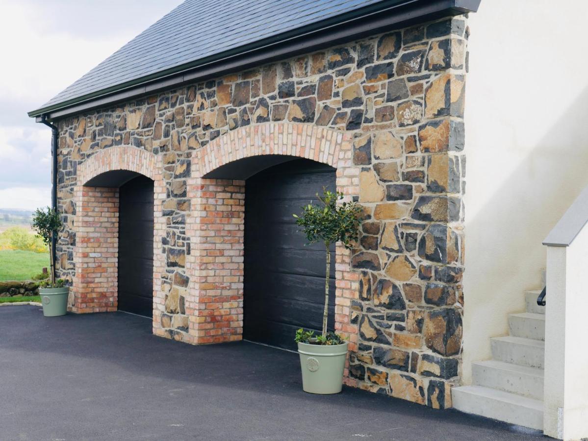 The Loft At Number 84 Leilighet Ballymena Eksteriør bilde